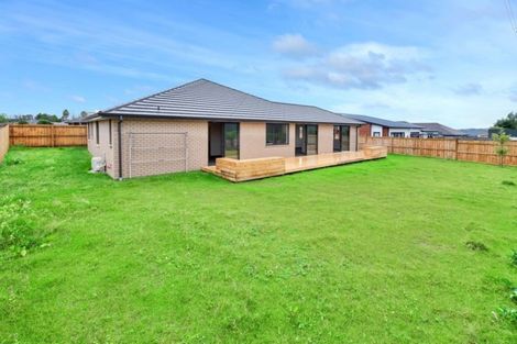 Photo of property in 115c Harbourside Drive, Karaka, Papakura, 2113