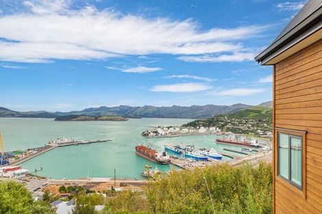 Photo of property in 30 Gilmour Terrace, Lyttelton, 8082