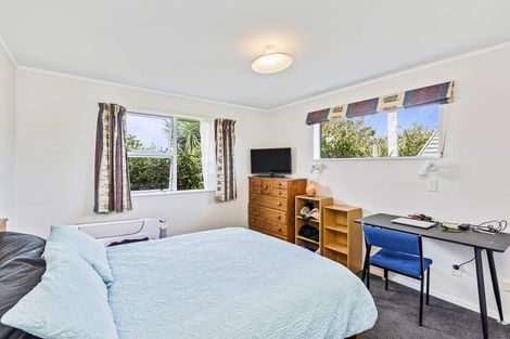 Photo of property in 2 Beachwater Grove, Paraparaumu Beach, Paraparaumu, 5032