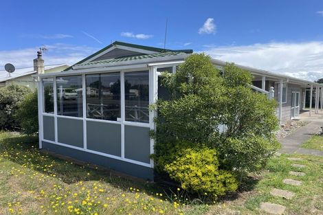 Photo of property in 51 Seabury Avenue, Foxton Beach, Foxton, 4815