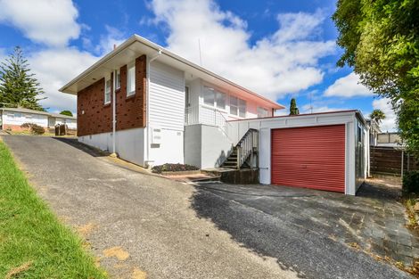 Photo of property in 1/29 Glendene Avenue, Glendene, Auckland, 0602