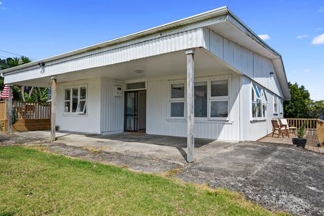 Photo of property in 31 Karaka Street, Helensville, 0800