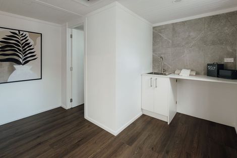 Photo of property in 66 Opawa Road, Waltham, Christchurch, 8023