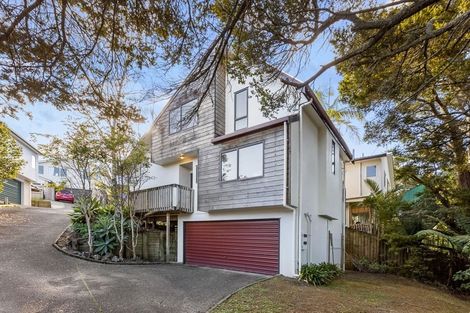 Photo of property in 2/62a Lynden Avenue, Hillcrest, Auckland, 0627