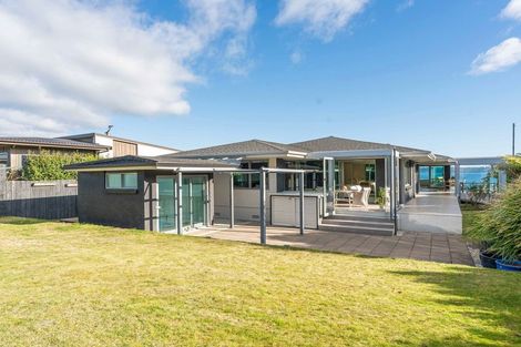 Photo of property in 174 Lake Terrace, Hilltop, Taupo, 3330