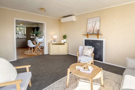 Photo of property in 44 Woodward Street East, Featherston, 5710