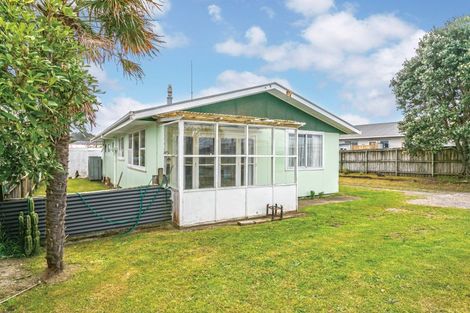 Photo of property in 106 Tamaki Road, Whangamata, 3620