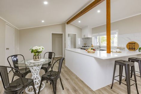 Photo of property in 1/2 Hunua Road, Papakura, 2110