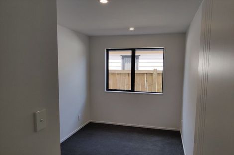 Photo of property in 1 Tributary Parade, Karaka, Papakura, 2113