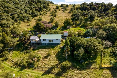 Photo of property in 169 Mcleod Road, South Head, Helensville, 0874