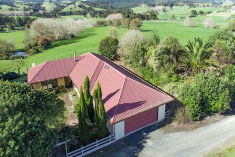 Photo of property in 3 Waiteitei Road, Wellsford, 0974