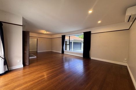 Photo of property in 30 Hamilton Avenue, Ilam, Christchurch, 8041