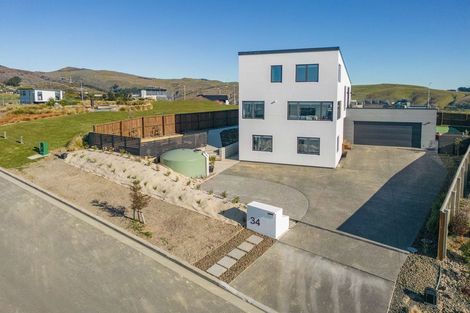 Photo of property in 34 Hawkshead Way, Westmorland, Christchurch, 8025