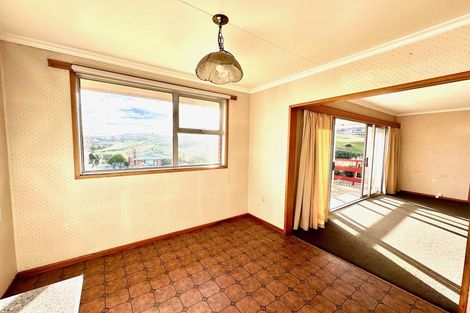 Photo of property in 12 Cambridge Street, Balclutha, 9230