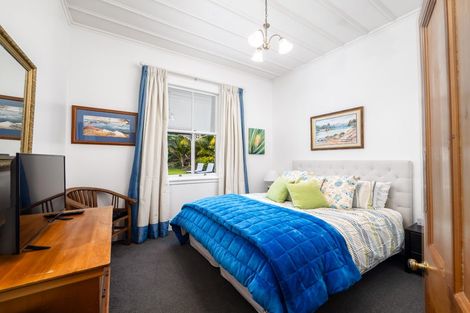 Photo of property in 5 Beresford Street, Russell, 0202