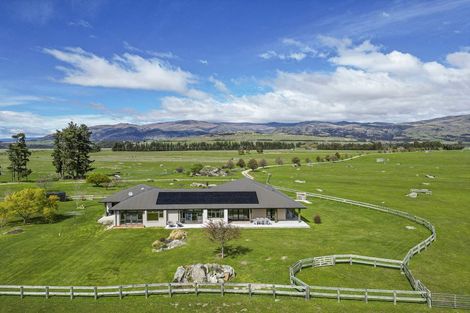 Photo of property in 182 Stevenson Road, Wanaka, 9382