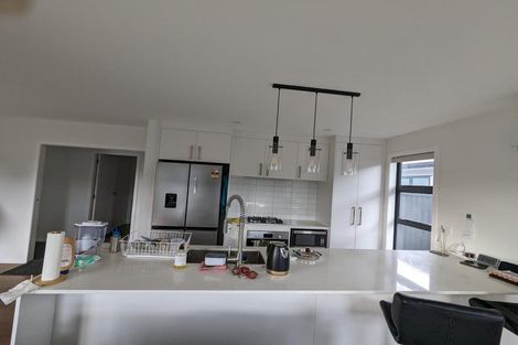 Photo of property in 20 Castletown Street, Wallaceville, Upper Hutt, 5018