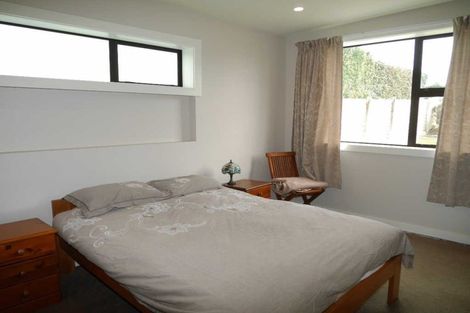 Photo of property in 51 William Street, Waikanae Beach, Waikanae, 5036