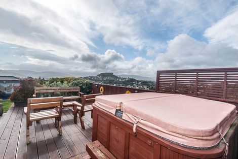 Photo of property in 11 Gennaker Lane, Whitby, Porirua, 5024