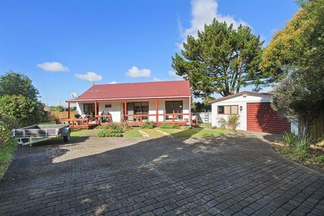 Photo of property in 9 Hosking Place, Clarks Beach, 2122