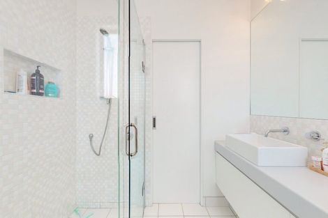 Photo of property in 143 Derwent Street, Island Bay, Wellington, 6023