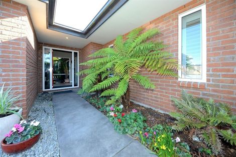 Photo of property in 28 Cridland Place, Halswell, Christchurch, 8025