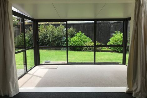 Photo of property in 4 Fantail Court, Orewa, 0931