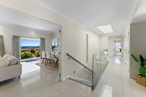 Photo of property in 7 Matata Place, Waikanae, 5036