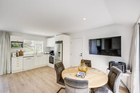 Photo of property in 7 Ridgeway Terrace, Taradale, Napier, 4112