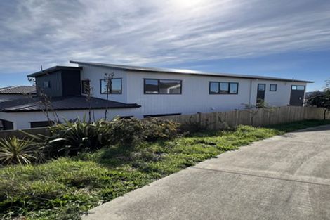 Photo of property in 1 Ripa Street, Flat Bush, Auckland, 2019