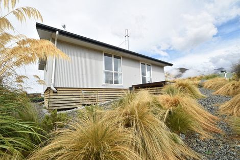 Photo of property in 51 Ohau Drive, Lake Ohau, Twizel, 9412