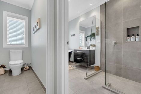 Photo of property in 57 Jarrett Terrace, Leamington, Cambridge, 3432