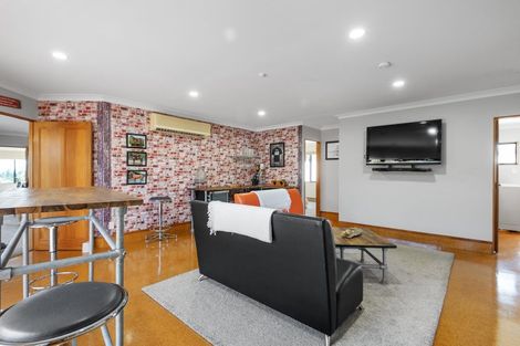 Photo of property in 19 Plateau Heights, Mount Maunganui, 3116