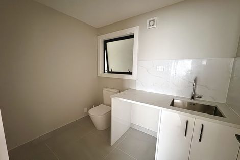 Photo of property in 42 Manu Place, Pinehill, Auckland, 0632