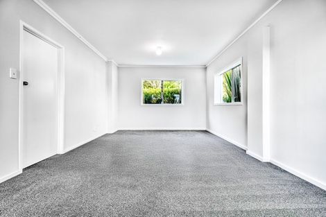 Photo of property in 10 Brunner Road, Glen Eden, Auckland, 0602