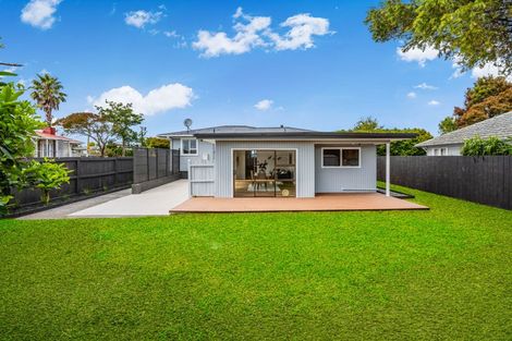 Photo of property in 114 Old Wairoa Road, Papakura, 2110