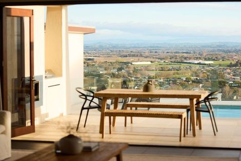 Photo of property in 151 Durham Drive, Havelock North, 4130