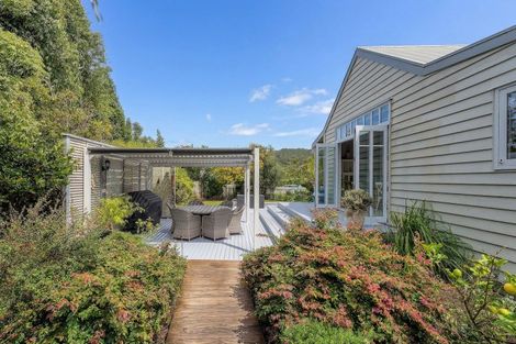 Photo of property in 17 Cemetery Road, Kuaotunu, Whitianga, 3592