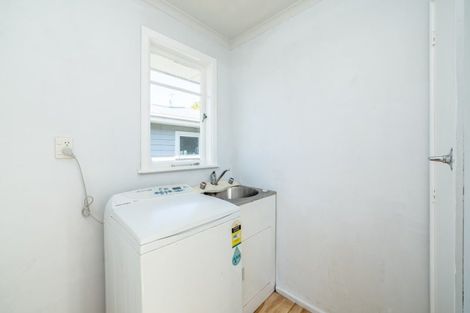 Photo of property in 56 Fergusson Street, Solway, Masterton, 5810