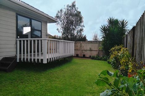 Photo of property in 3 Mountain View Mews, Mount Wellington, Auckland, 1060