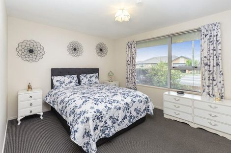 Photo of property in 80a Gilberthorpes Road, Hei Hei, Christchurch, 8042