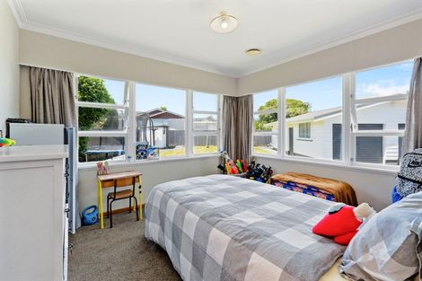 Photo of property in 6 Glen Street, Levin, 5510