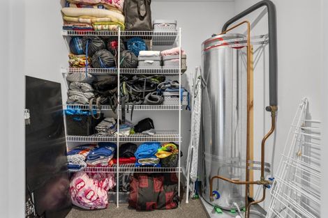 Photo of property in 12 Stingray Drive, Omokoroa, 3114