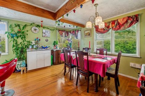Photo of property in 60 Kawaha Point Road, Kawaha Point, Rotorua, 3010