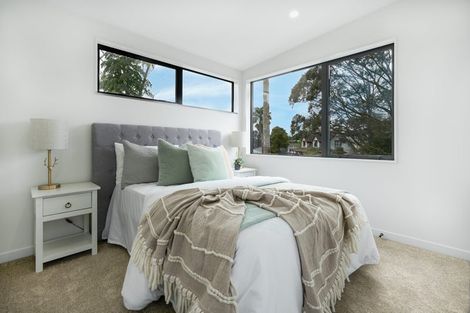 Photo of property in 23a Caribbean Drive, Unsworth Heights, Auckland, 0632