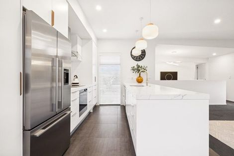 Photo of property in 12 Stockyard Crescent, Pukekohe, 2120