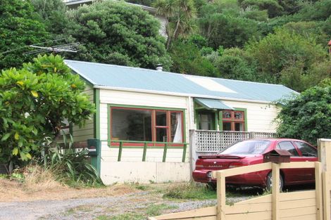 Photo of property in 16 Tyne Street, Island Bay, Wellington, 6023
