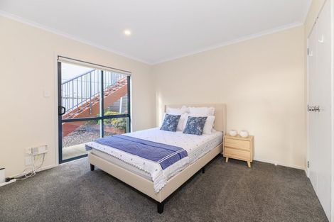 Photo of property in 88 Fields Parade, Oteha, Auckland, 0632