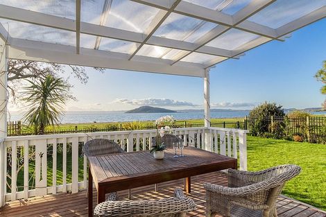 Photo of property in 9 Willow Avenue, Hannahs Bay, Rotorua, 3010