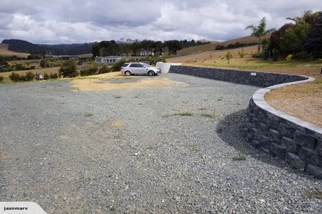 Photo of property in 13 Lori Lane, Coopers Beach, 0420